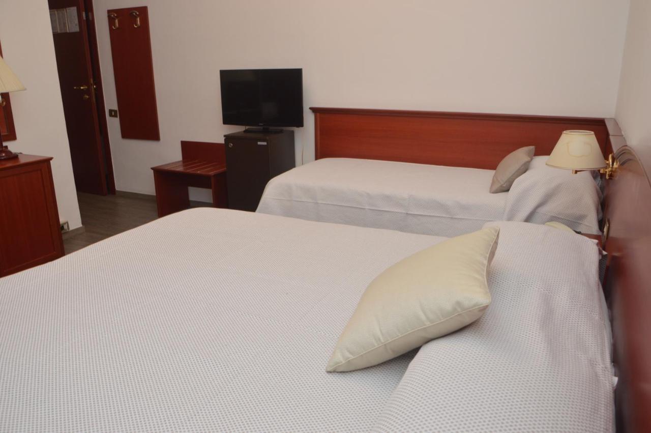 Hotel Svevia Altamura Buitenkant foto